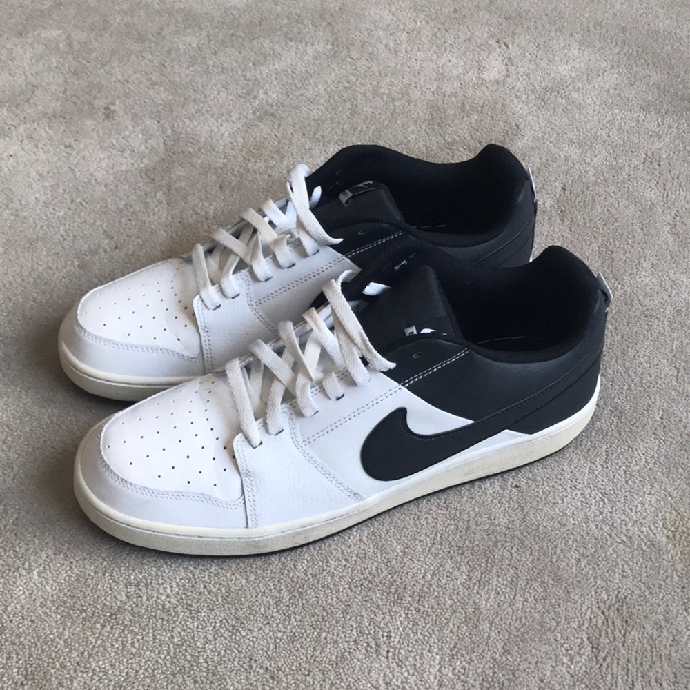 Nike Backboard II’s